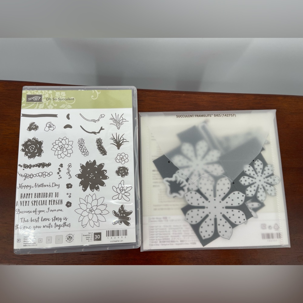 ⭐️Stampin' Up! Botanical Blooms Stamp and Succulent Framelits Die Set